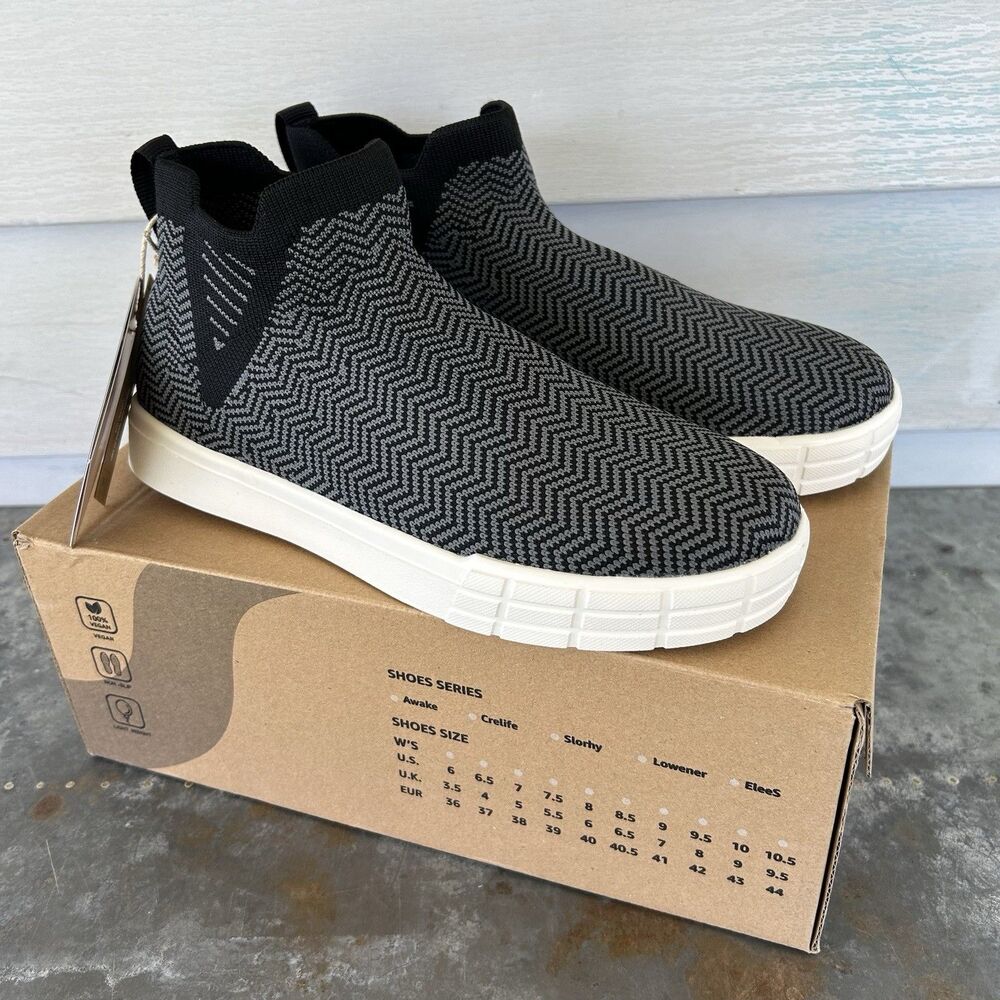 STQ Women’s Shoe Size 7 Black/Chevron Ease In - New W/Box Lightweight Hightop